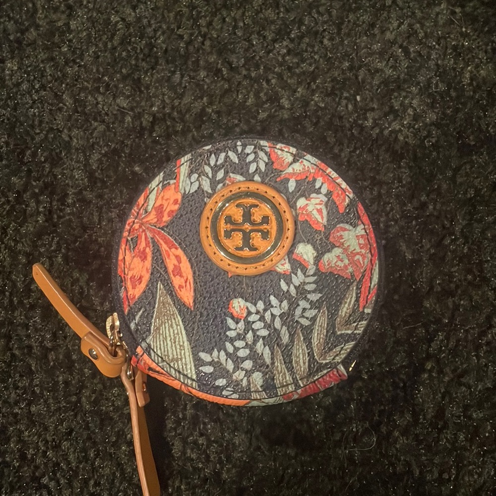 Tory Burch circular coin pouch